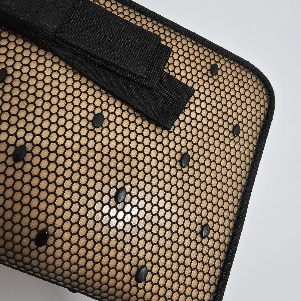 Valentino Nude and Black Bow Zip-Around Wallet - Picture 15 of 16